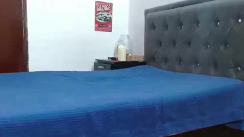 alex online show from January 2026 09:52:02 PM