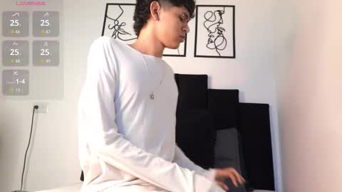 alex_mark_ online show from January 2026 01:13:02 PM