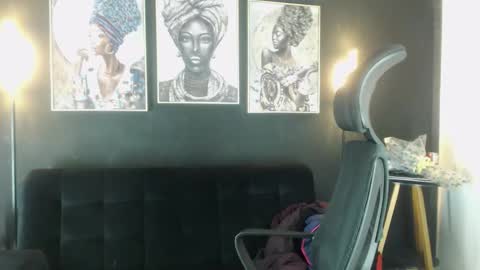 Alex Saints online show from November 2025 02:21:01 AM