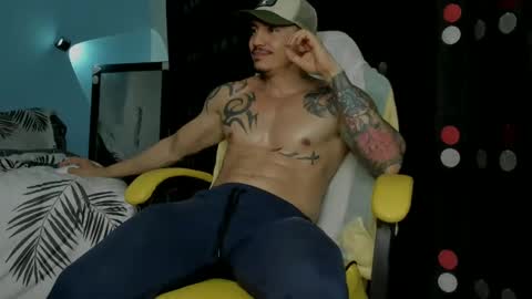 alex_sthorm online show from September 2025 01:51:01 AM