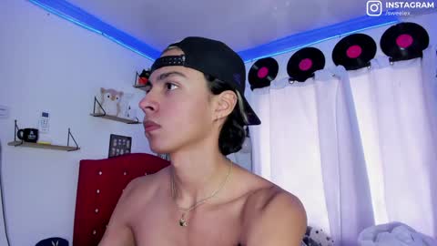 Alex online show from December 2024 03:57:02 PM