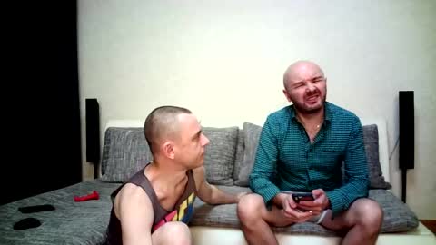 Alex and Tobey online show from January 2026 09:25:02 AM