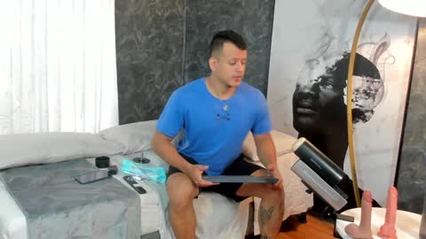 Alex Towers online show from January 2025 07:14:02 PM