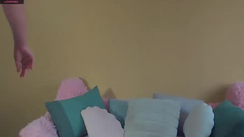 Alexa online show from November 2025 12:04:01 PM