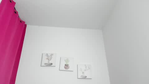 alexa_cortes23 online show from February 2025 05:31:01 PM