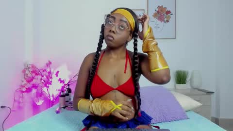 alexa_cortes23 online show from October 2025 10:59:02 AM