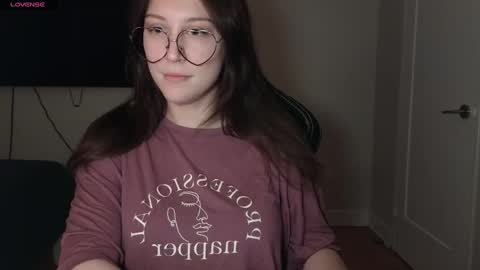 dont be afraid to click social media link its  working  just click on that  online show from December 2024 12:45:02 AM