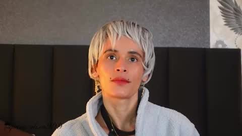 Alexa online show from December 2025 04:01:02 PM