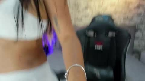 Snapshot of alexa_foxx27 chatting on February 2025 07:22:02 PM alexa_foxx27 online show from February 2025 07:22:02 PM