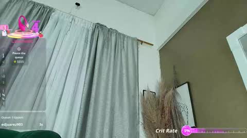 Snapshot of alexa_foxx27 chatting on September 2025 09:03:02 PM alexa_foxx27 online show from September 2025 09:03:02 PM