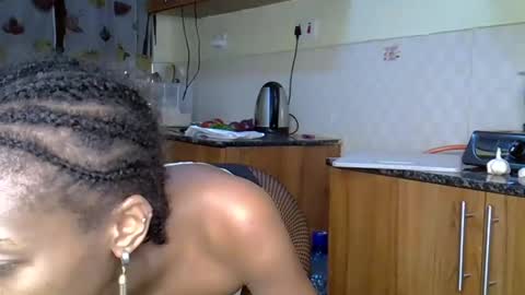Snapshot of alexa_foxxie chatting on January 2025 07:10:02 PM Alexa online show from January 2025 07:10:02 PM