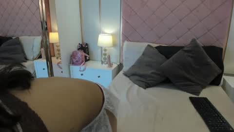 Snapshot of alexa_jonees chatting on June 2026 07:37:02 PM Alexa online show from June 2026 07:37:02 PM