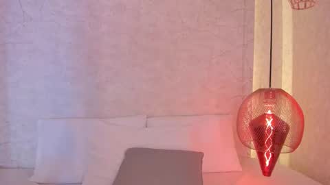 Alexa Millers online show from November 2025 04:58:02 AM