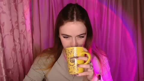 Alexa online show from December 2025 12:10:02 PM