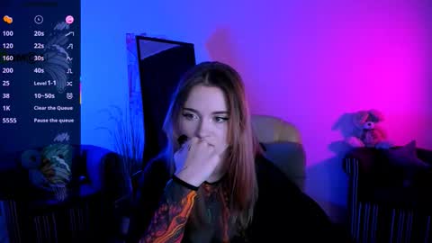 alexa_night_ online show from October 2025 08:42:01 PM