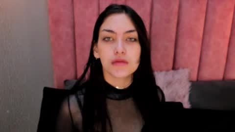 Alexa Thaylor online show from December 2025 03:09:02 PM