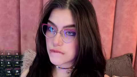 Snapshot of alexa_thaylor_ chatting on May 2026 04:04:01 PM Alexa Thaylor online show from May 2026 04:04:01 PM
