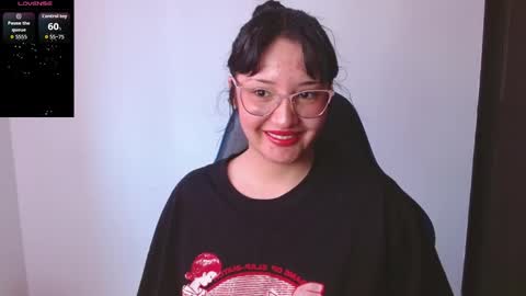 Snapshot of alexaa08 chatting on February 2026 01:33:02 PM Alexandra 3 online show from February 2026 01:33:02 PM