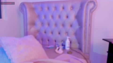 Snapshot of alexafoxy18 chatting on February 2025 05:22:01 PM ALEXA online show from February 2025 05:22:01 PM