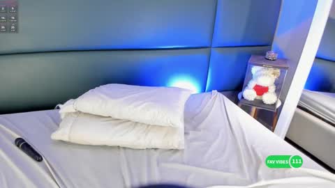 Alexa   online show from September 2025 09:49:01 PM