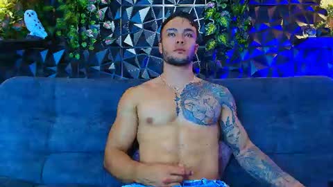 Alex Collin online show from August 2026 02:43:01 AM