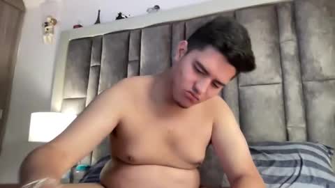 Snapshot of alexandergrey760886 chatting on February 2025 01:24:01 PM alexander grey online show from February 2025 01:24:01 PM