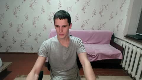 Snapshot of alexanderstrongs chatting on February 2025 09:39:01 PM alexanderstrongs online show from February 2025 09:39:01 PM