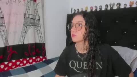 Snapshot of alexandra_clauss chatting on June 2026 09:29:02 PM alexandra clauss online show from June 2026 09:29:02 PM