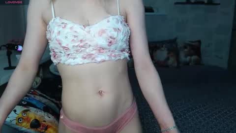 AlexandraErmes online show from May 2026 09:34:02 PM