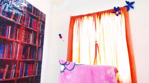 alexandra online show from September 2025 06:18:02 PM