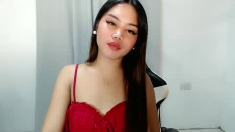 Andrea online show from October 2025 05:18:02 AM