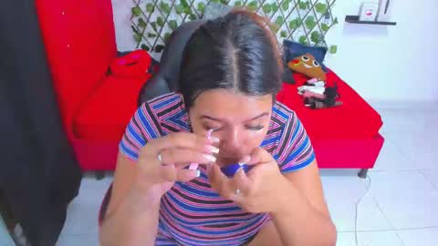 Snapshot of alexandramaravilla chatting on January 2025 09:14:02 PM ALEXANDRA online show from January 2025 09:14:02 PM