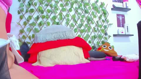 Snapshot of alexandramaravilla chatting on January 2025 09:08:02 AM ALEXANDRA online show from January 2025 09:08:02 AM