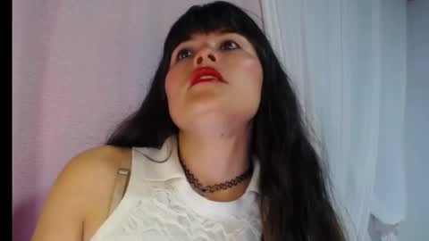 alexandrasaen online show from November 2025 11:29:01 PM