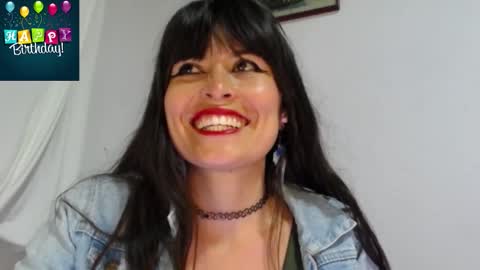 alexandrasaen online show from December 2025 01:57:01 AM