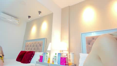 Snapshot of alexasttorm chatting on December 2025 04:39:01 AM Alexa online show from December 2025 04:39:01 AM