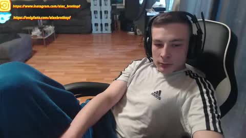 Alex online show from September 2025 10:05:02 AM