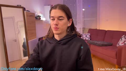 Snapshot of alexdavey chatting on January 2025 07:13:02 PM online show from January 2025 07:13:02 PM