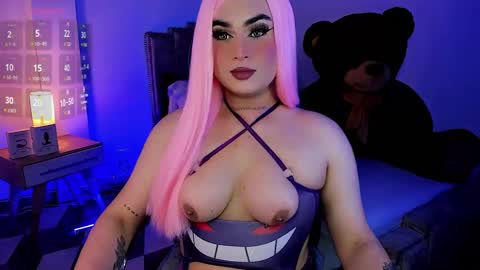 Snapshot of alexia_mattel chatting on January 2025 02:35:01 AM alexia mattel online show from January 2025 02:35:01 AM