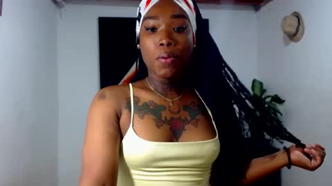 alexia_sinclaire24 online show from August 2026 01:18:01 AM