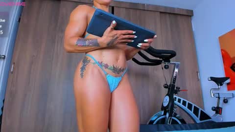 Snapshot of alexiafit chatting on January 2025 11:11:02 PM alexiafit online show from January 2025 11:11:02 PM
