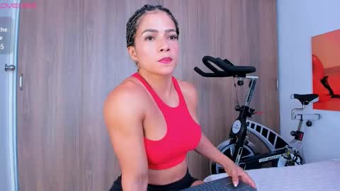 Snapshot of alexiafit chatting on February 2025 08:31:01 PM alexiafit online show from February 2025 08:31:01 PM