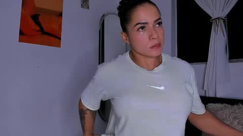 Snapshot of alexiafit chatting on April 2026 08:04:02 PM alexiafit online show from April 2026 08:04:02 PM