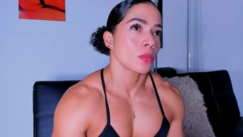 Snapshot of alexiafit chatting on May 2026 09:21:02 PM alexiafit online show from May 2026 09:21:02 PM