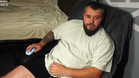 Alex online show from December 2025 08:36:02 PM