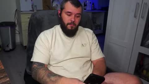 Alex online show from December 2025 10:17:02 PM