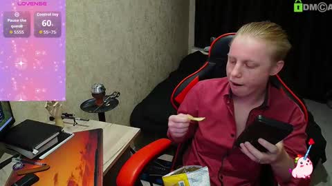 Alexis online show from September 2025 05:57:02 PM