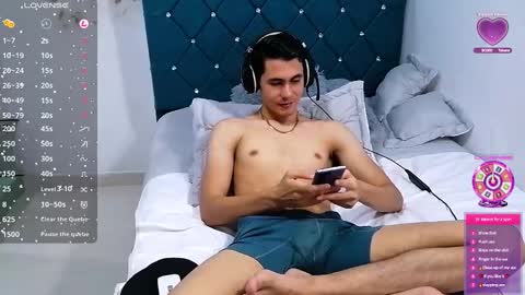 Alexis online show from March 2025 06:53:02 AM