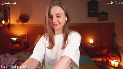 Snapshot of alexispeach chatting on February 2025 01:55:02 AM Alexis-- online show from February 2025 01:55:02 AM