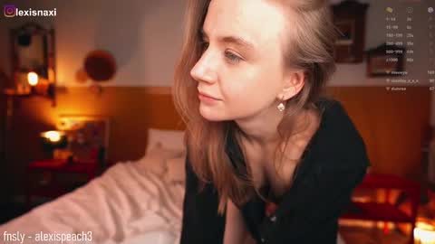 Snapshot of alexispeach chatting on March 2025 11:16:02 PM Alexis-- online show from March 2025 11:16:02 PM